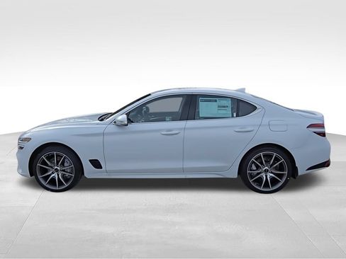 Used 2026 Genesis G70 2.5T AWD/4WD image 6