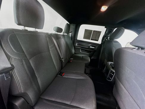 Used 2020 RAM 2500 Big Horn w/ Level 1 Equipment Group AWD/4WD image 24