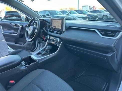 Used 2024 Toyota RAV4 LE image 27