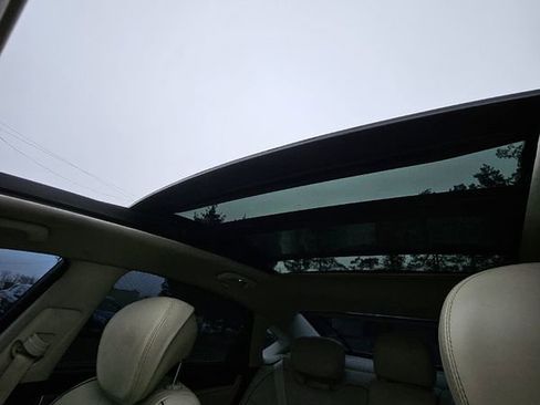 Used 2016 Hyundai Genesis 3.8 w/ Option Group 04 image 19