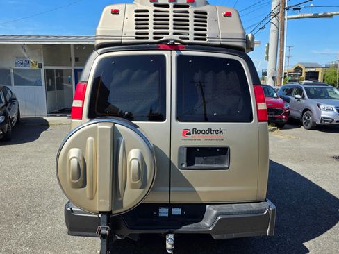 Used 2012 Chevrolet Express 2500 w/ Power Package image 6