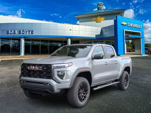 Used 2026 GMC Canyon Elevation w/ Convenience Package RWD image 9