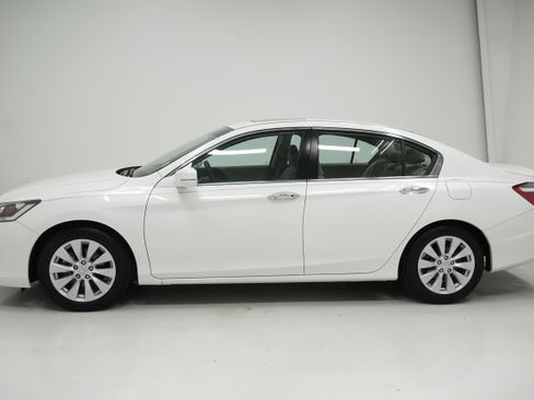 Used 2013 Honda Accord EX image 7