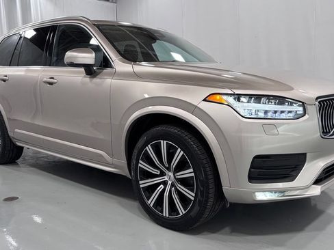 Certified 2023 Volvo XC90 B5 Core w/ Climate Package AWD/4WD image 4