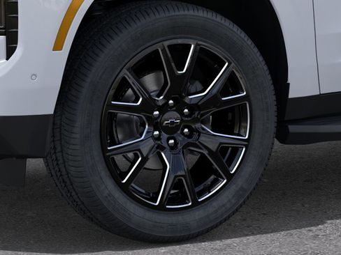 New 2026 Chevrolet Tahoe Premier w/ Sun And Tow Package AWD/4WD image 9