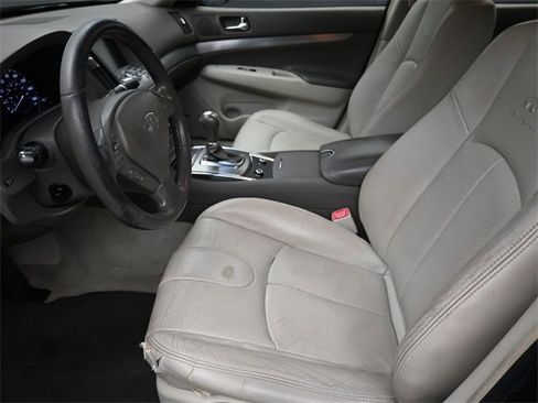 Used 2013 INFINITI G37 Journey w/ Premium Pkg image 16