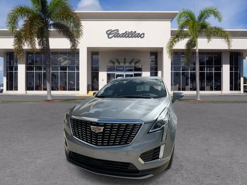 Certified 2023 Cadillac XT5 Premium Luxury w/ Technology Package image 4