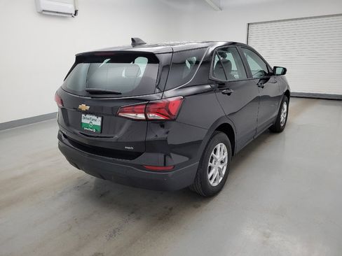 Used 2024 Chevrolet Equinox LS AWD/4WD image 9