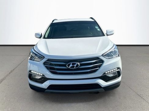Used 2018 Hyundai Santa Fe Sport FWD image 2