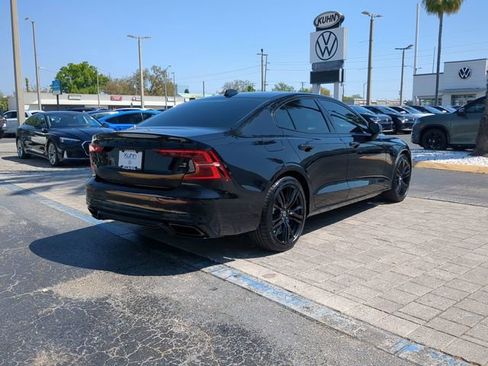 Used 2022 Volvo S60 T8 R-Design w/ Advanced Package AWD/4WD image 4