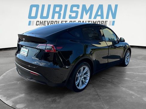 Used 2023 Tesla Model Y Long Range AWD/4WD image 6