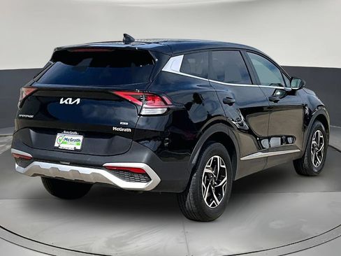 Used 2025 Kia Sportage LX AWD/4WD image 8