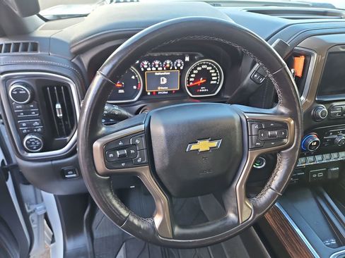 Used 2023 Chevrolet Silverado 2500 High Country w/ Z71 Off-Road Package AWD/4WD image 15