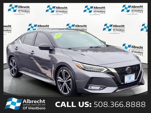 Used 2022 Nissan Sentra SR w/ SR Premium Package FWD image 7