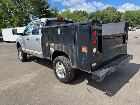 Used 2005 Dodge Ram 2500 Truck SLT AWD/4WD image 3