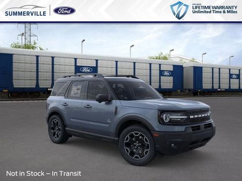 New 2025 Ford Bronco Sport Outer Banks w/ Outer Banks Tech Package+ AWD/4WD image 9
