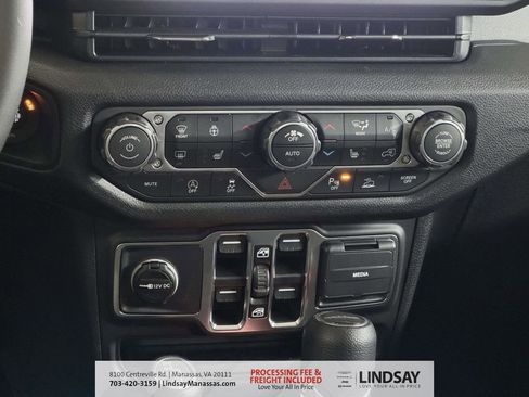 New 2026 Jeep Gladiator Sport image 24