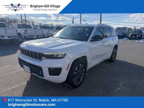 Used 2024 Jeep Grand Cherokee Overland w/ Trailer Tow Package image 1