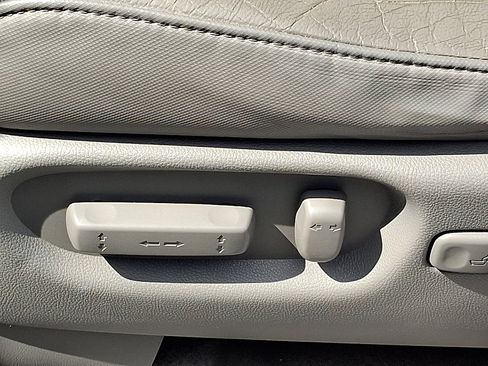 Used 2009 Honda CR-V EX-L image 27