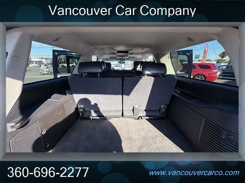 Used 2009 Chevrolet Suburban LT AWD/4WD image 19
