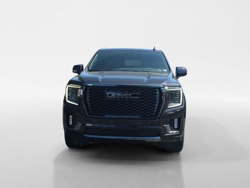 Used 2023 GMC Yukon Denali Ultimate AWD/4WD image 8