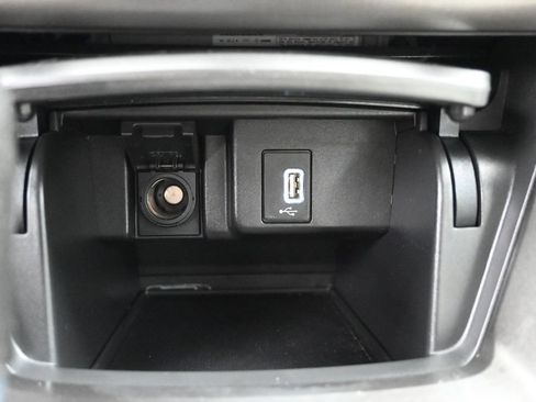 Used 2019 Honda Accord LX image 19