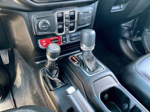 Used 2023 Jeep Wrangler Unlimited Rubicon 392 w/ Xtreme Recon 35" Tire Package AWD/4WD image 36