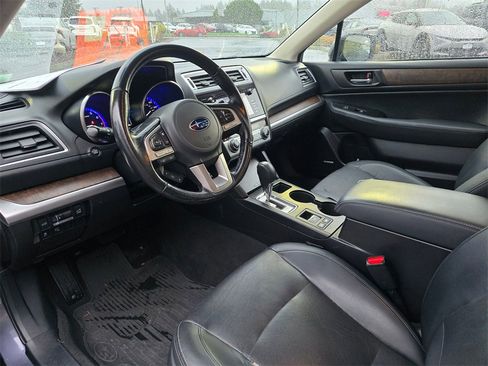 Used 2016 Subaru Outback 2.5i Limited w/ Popular Package #4 image 11