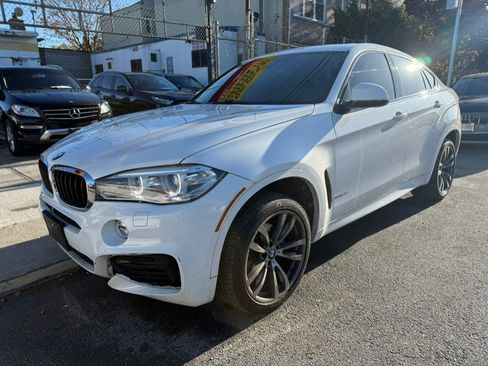 Used 2017 BMW X6 w/ Sports Activity Package AWD/4WD image 3