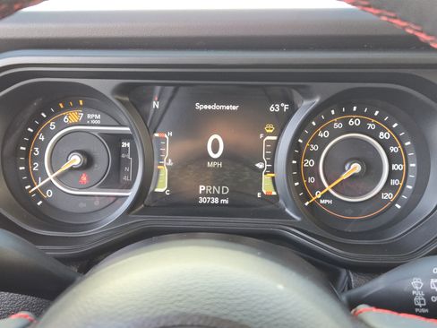 Used 2024 Jeep Wrangler Unlimited Rubicon image 19