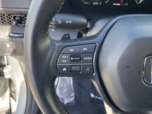 Used 2025 Honda CR-V Sport image 26