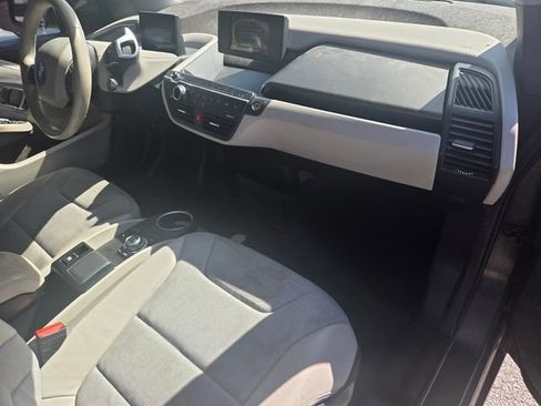 Used 2014 BMW i3 RWD image 16
