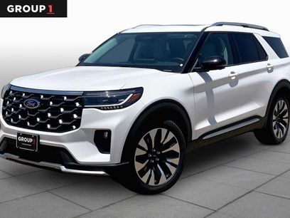 New 2026 Ford Explorer Platinum w/ LUX Leather Package