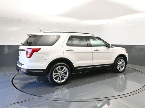Used 2018 Ford Explorer Limited w/ Equipment Group 301A image 15