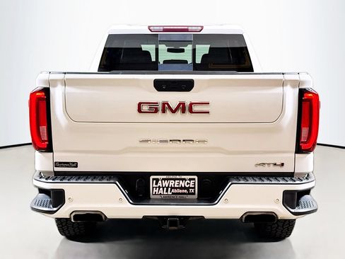 Used 2019 GMC Sierra 1500 AT4 w/ AT4 Premium Package AWD/4WD image 5