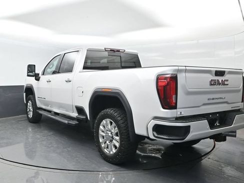 Used 2023 GMC Sierra 2500 Denali AWD/4WD image 2