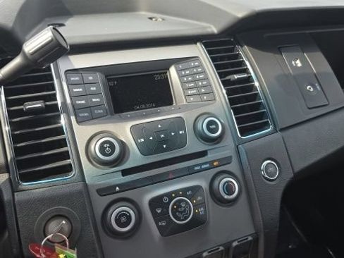 Used 2018 Ford Taurus Police Interceptor AWD image 16