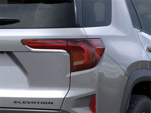 New 2026 GMC Terrain Elevation w/ Technology Package II image 11