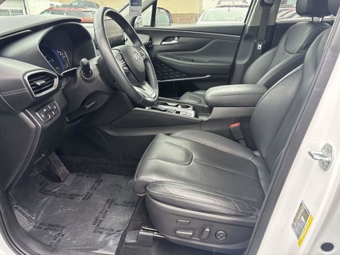 Used 2019 Hyundai Santa Fe AWD image 7