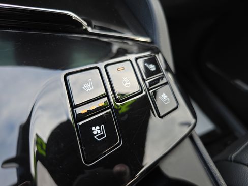 Used 2025 Kia Sportage X-Line Prestige image 28