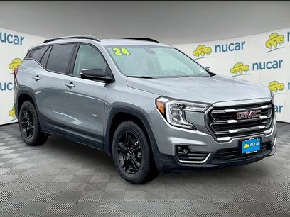 Used 2024 GMC Terrain AT4