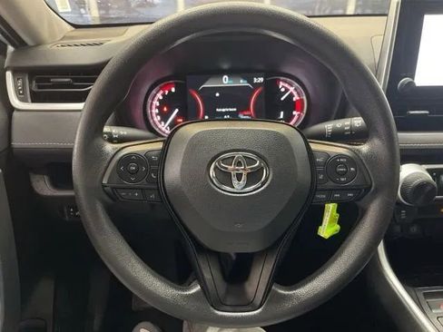 Used 2025 Toyota RAV4 LE image 17