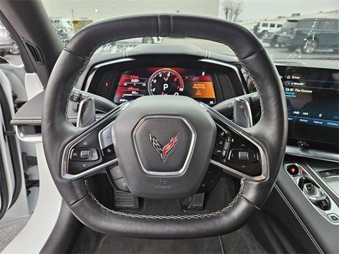 Used 2024 Chevrolet Corvette Stingray Preferred Cpe w/ 2LT image 21