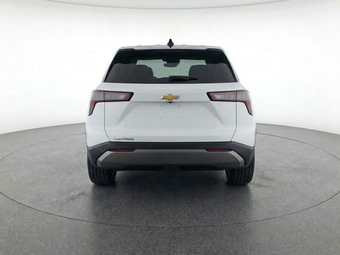 Used 2025 Chevrolet Equinox LT image 7