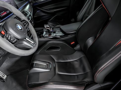 Used 2022 BMW M5 CS image 22