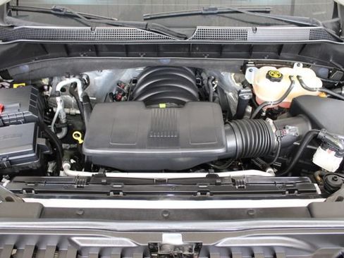 Used 2022 Chevrolet Silverado 1500 RST w/ Safety Package AWD/4WD image 29