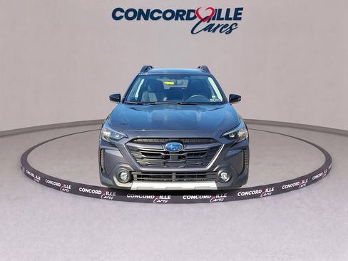 Certified 2023 Subaru Outback Limited AWD/4WD image 3