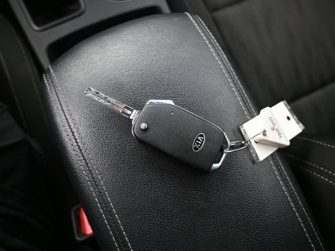 Used 2022 Kia Sportage LX FWD image 22