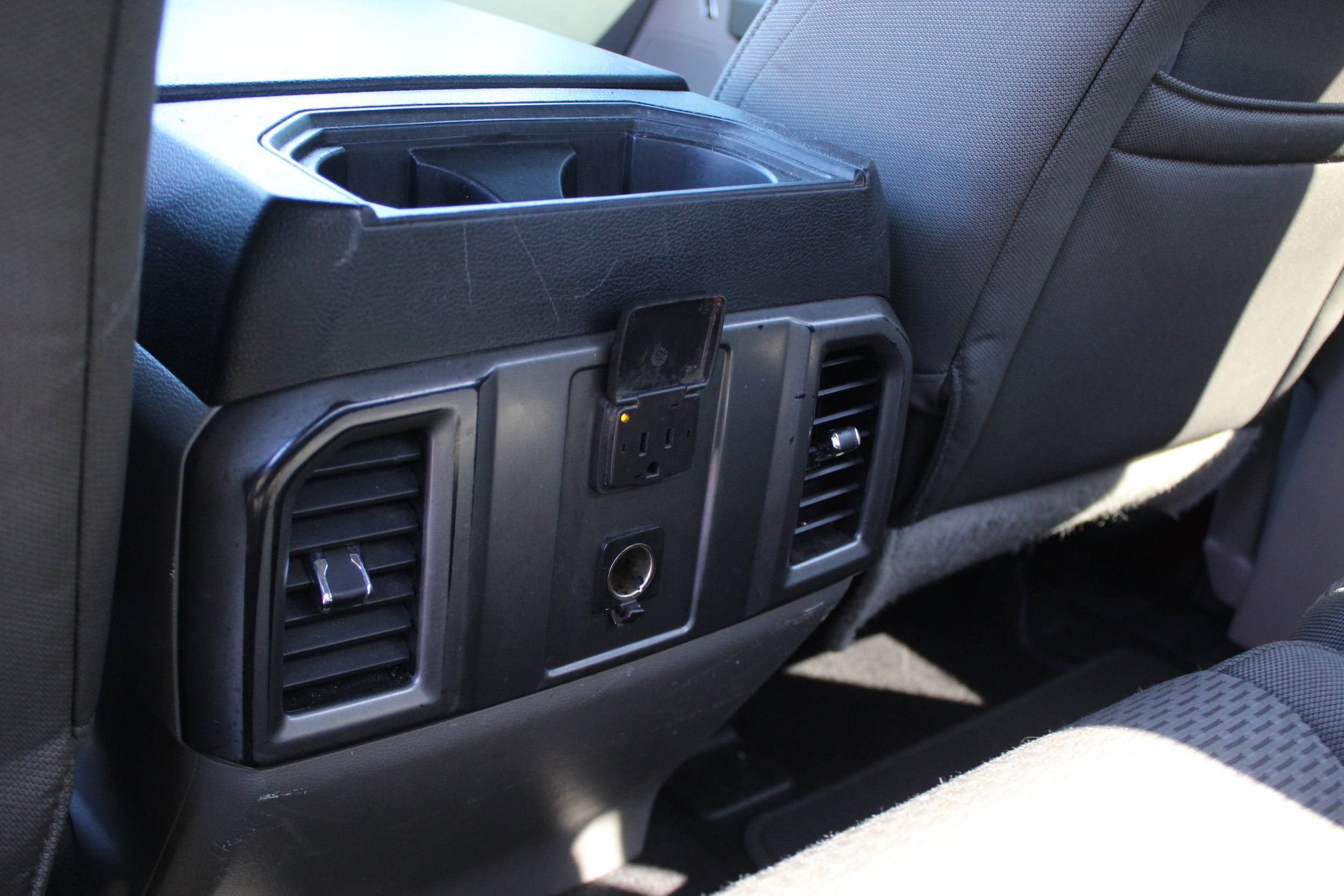 Used 2015 Ford F150 XLT w/ Equipment Group 302A Luxury AWD/4WD image 42
