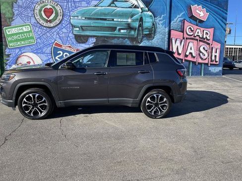 Certified 2022 Jeep Compass Limited w/ Sun and Sound Group image 2